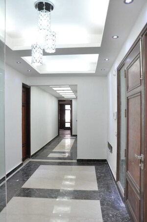 3 BHK Builder Floor For Rent in Greater Kailash I