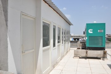 Terrace in 3 BHK Builder Floor at Greater Kailash I – for Rent