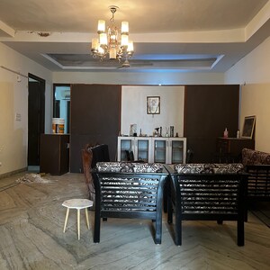 Living Room in 4 BHK Builder Floor at OM Builder Floors, Sector 43 – for Rent