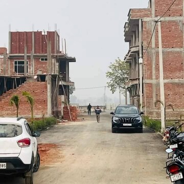  Plot – Exterior View View at Raebareli Road - for Sale