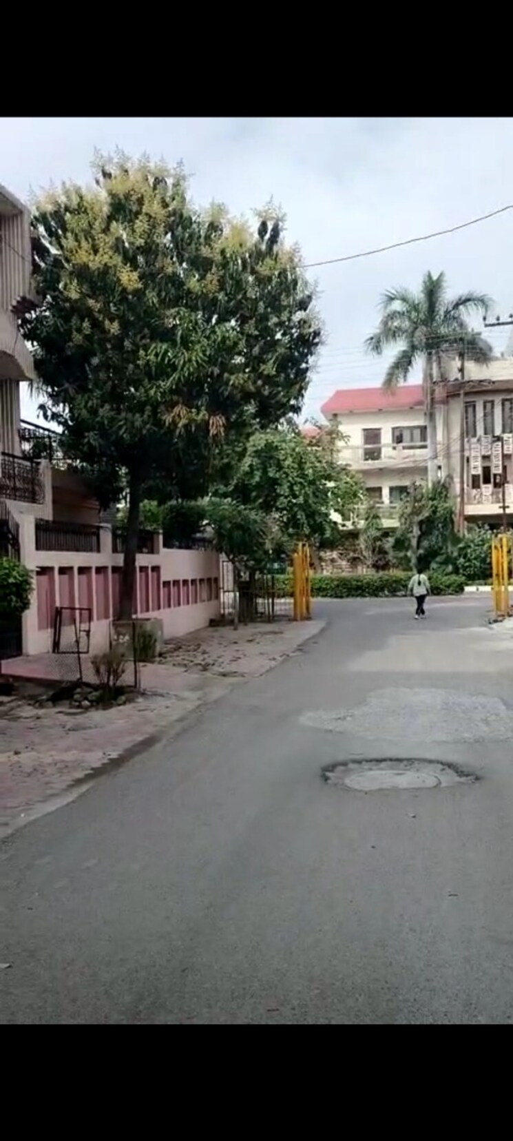 Exterior View, sector 50 5 Bedroom 450 Sq.Mt. Independent House In Sector 50 Noida 9397839