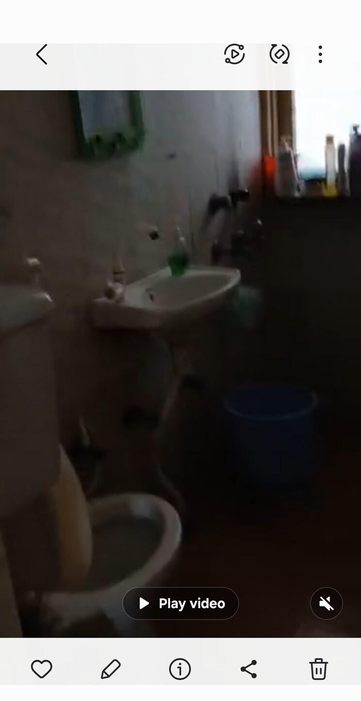 Bathroom, designers-park-apartment 3 Bedroom 1800 Sq.Ft. Apartment In Sector 62 Noida 9397877