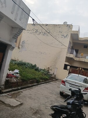  Plot – Exterior View View at Khurram Nagar - for Sale