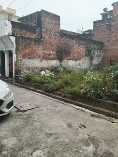 Plot For Sale in Khurram Nagar