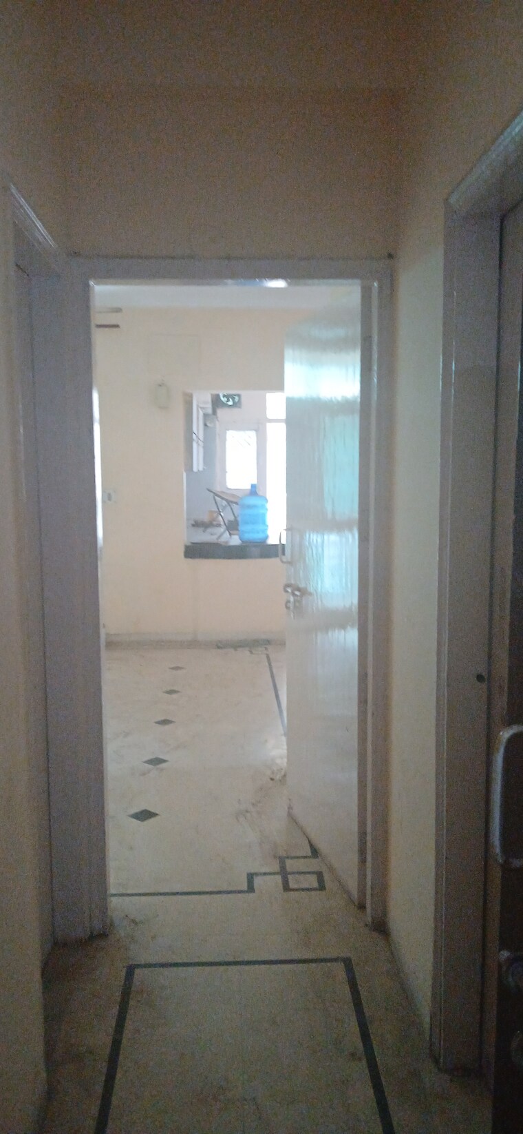 Room, prangan-apartments 3 Bedroom 1700 Sq.Ft. Apartment In Sector 62 Noida 9397881