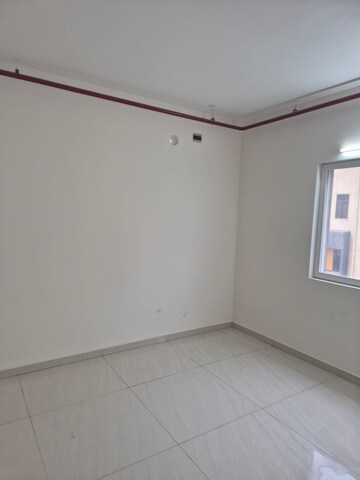 Room in 3 BHK Apartment at Makuta My Space 2, Bachupally – for Sale