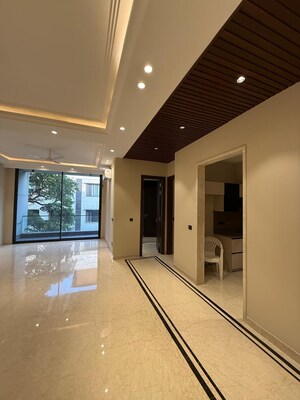 Room in 3 BHK Builder Floor at East Of Kailash – for Sale