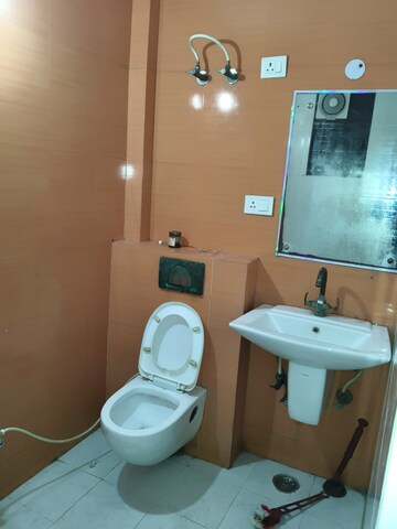 Bathroom in 2 BHK Builder Floor at RWA Apartments Sector 122, Sector 122 – for Rent