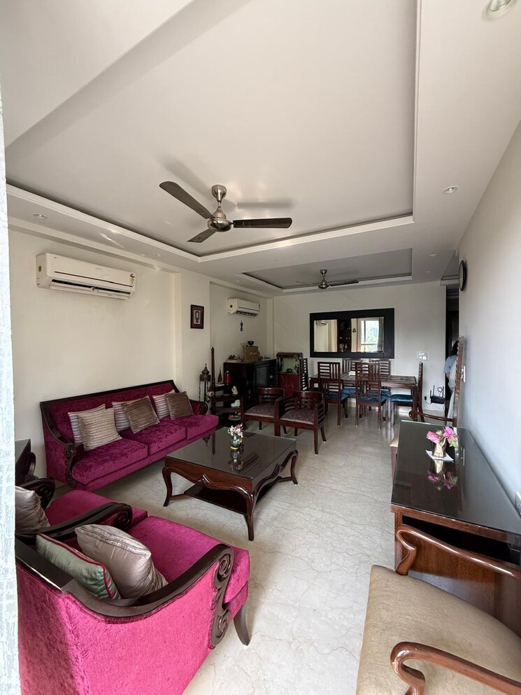 Living Room, nehru enclave 3 Bedroom 1800 Sq.Ft. Builder Floor In Nehru Enclave Delhi 9397954