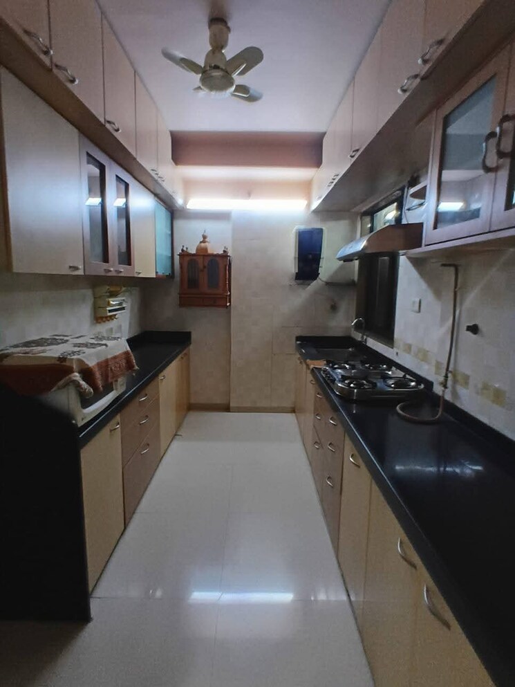 Kitchen, riddhi-gardens-chs 3 Bedroom 1500 Sq.Ft. Apartment In Malad East Mumbai 9397959