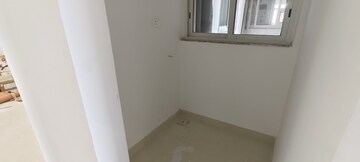 Room in 3 BHK Apartment at Runwal Forests, Kanjurmarg West – for Rent