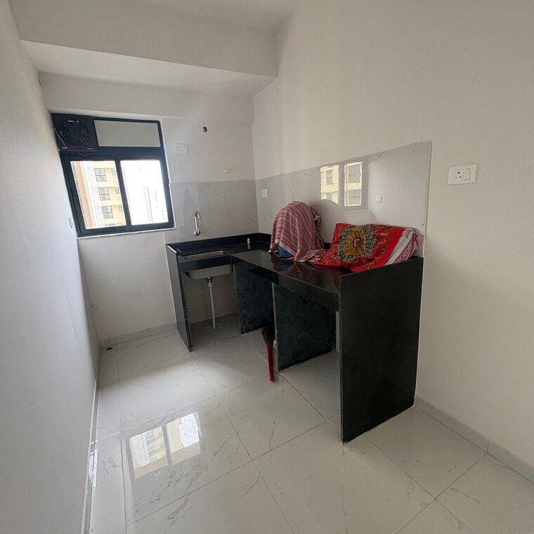 Kitchen, runwal-gardens-phase-3 1 Bedroom 344 Sq.Ft. Apartment In Kalyan Shilphata Road Thane 9398081