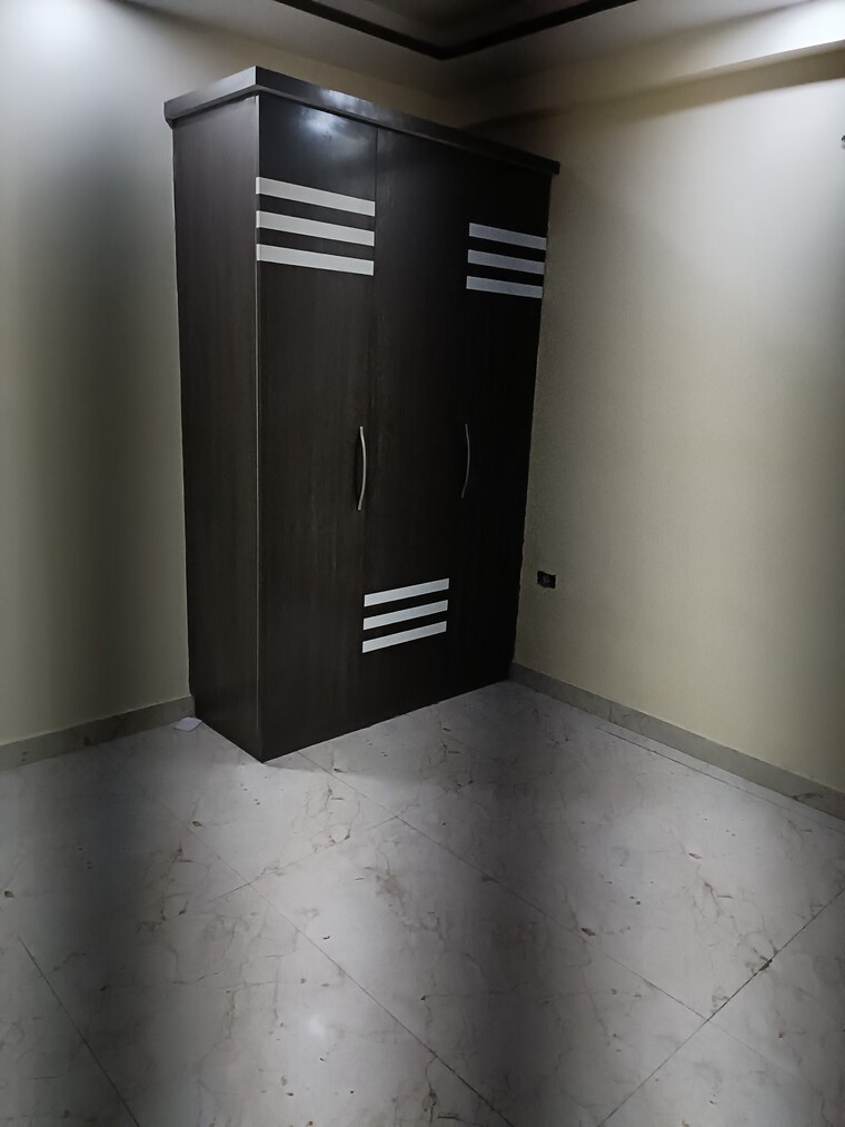 Room, vasundhara sector 4 2 Bedroom 1211 Sq.Ft. Apartment In Vasundhara Sector 4 Ghaziabad 9398155