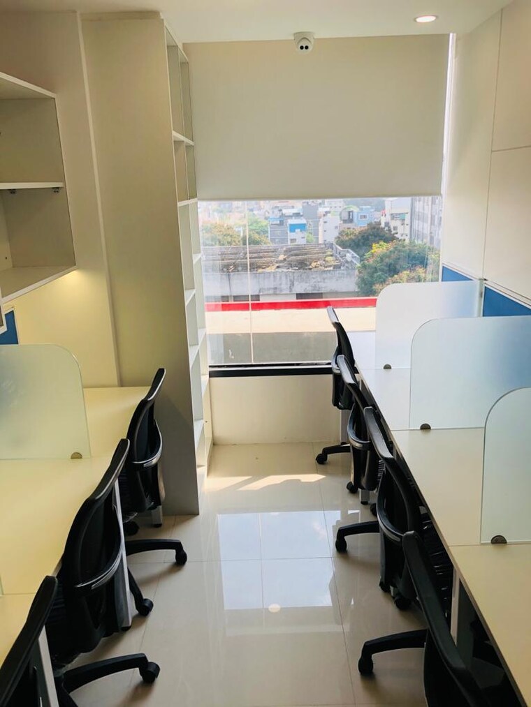 Team Area, ab road Commercial Office Space 900 Sq.Ft. In Ab Road Indore 9398077