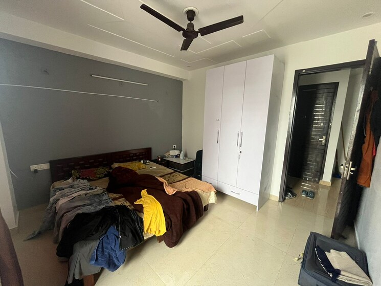 Team Area, the-legend-one 2 Bedroom 220 Sq.Ft. Builder Floor In Sector 57 Gurgaon 9398152