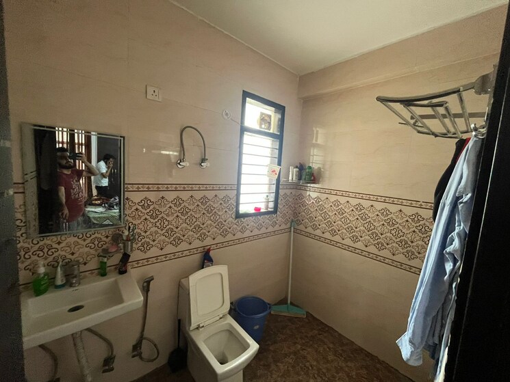 Team Area, the-legend-one 2 Bedroom 220 Sq.Ft. Builder Floor In Sector 57 Gurgaon 9398152