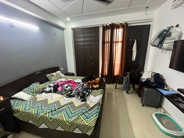 Bedroom in 2 BHK Builder Floor at The Legend One, Sector 57 – for Rent