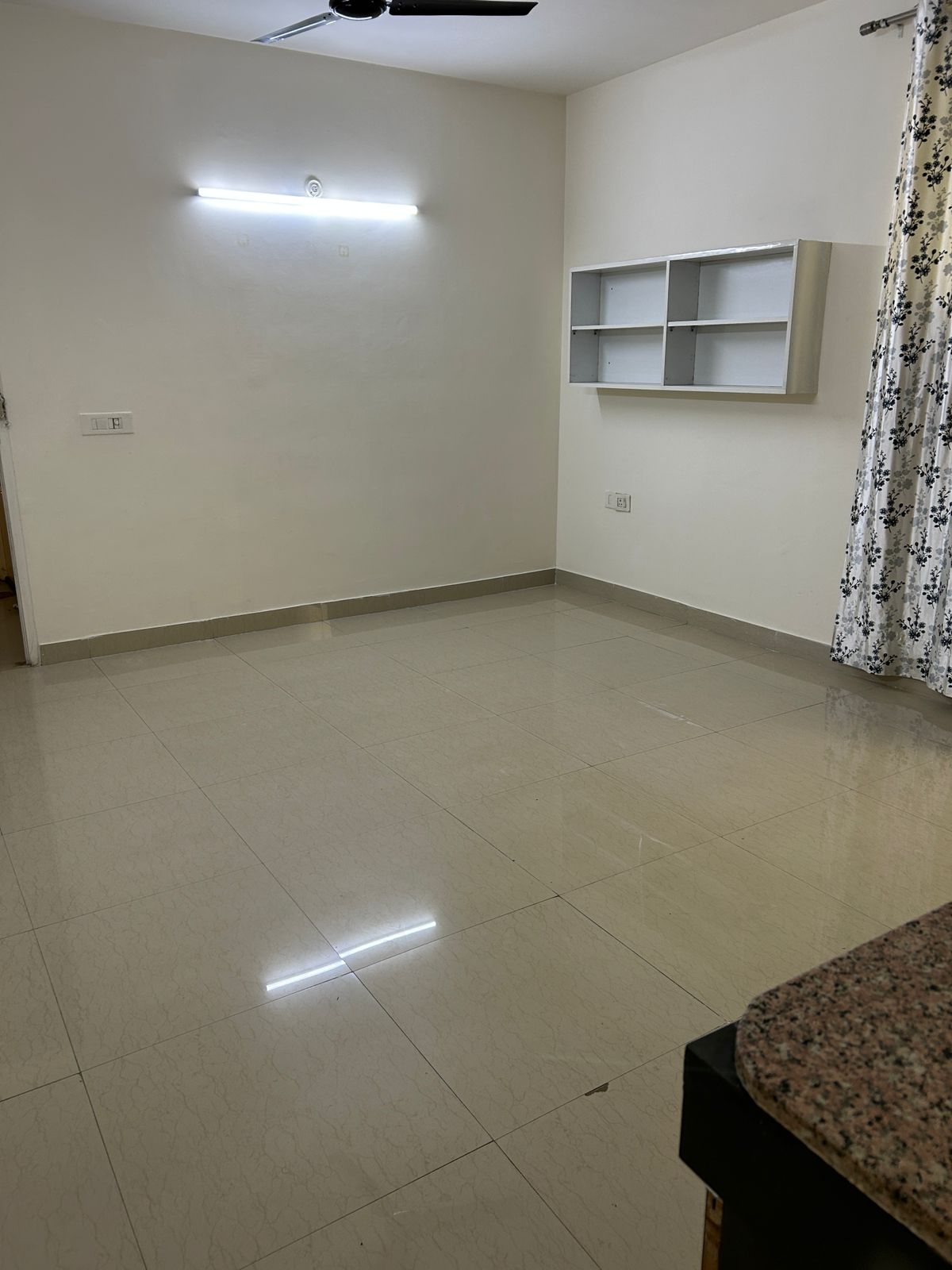 2 BHK + Study Room 526 Sq.Ft. Apartment in Tulip Lemon