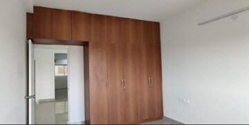Room in 3 BHK Apartment at Mantri Webcity, Hennur – for Rent