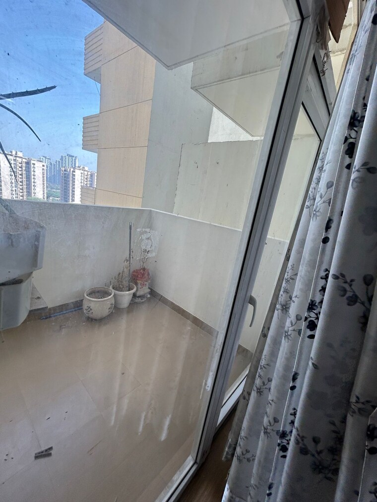 Balcony, tulip-lemon 2 Bedroom 526 Sq.Ft. Apartment In Sector 69 Gurgaon 9398189