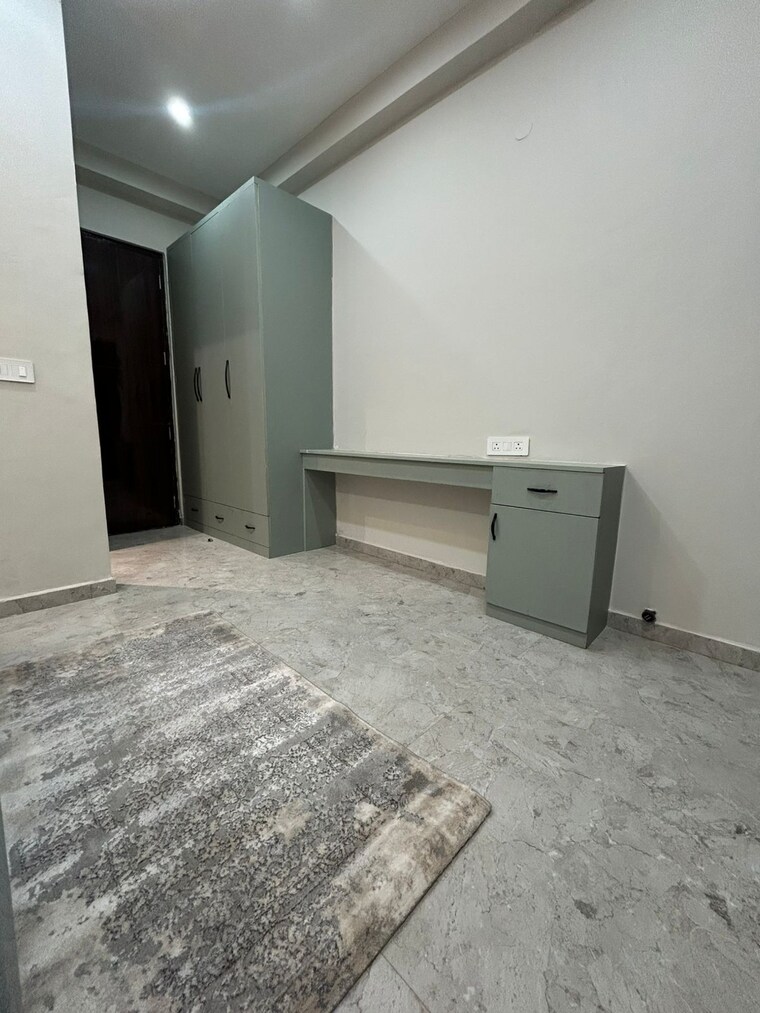 Bedroom, ramgarh bhudda 3 Bedroom 1500 Sq.Ft. Apartment In Ramgarh Bhudda Zirakpur 9398211