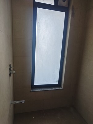 Attached Bathroom in 3 BHK Apartment at Kalpataru Magnus, Bandra East – for Rent