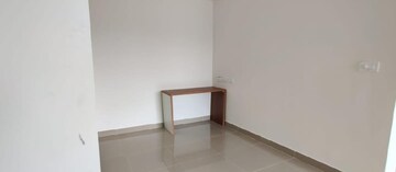 Room in 3 BHK Apartment at Mantri Webcity, Hennur – for Rent