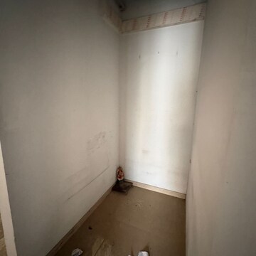 Room in 2 BHK Apartment at Lodha Lakeshore Greens, Hedutane – for Sale