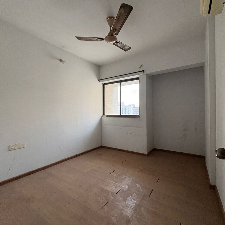 Bedroom, lodha-lakeshore-greens 2 Bedroom 738 Sq.Ft. Apartment In Hedutane Thane 9398299