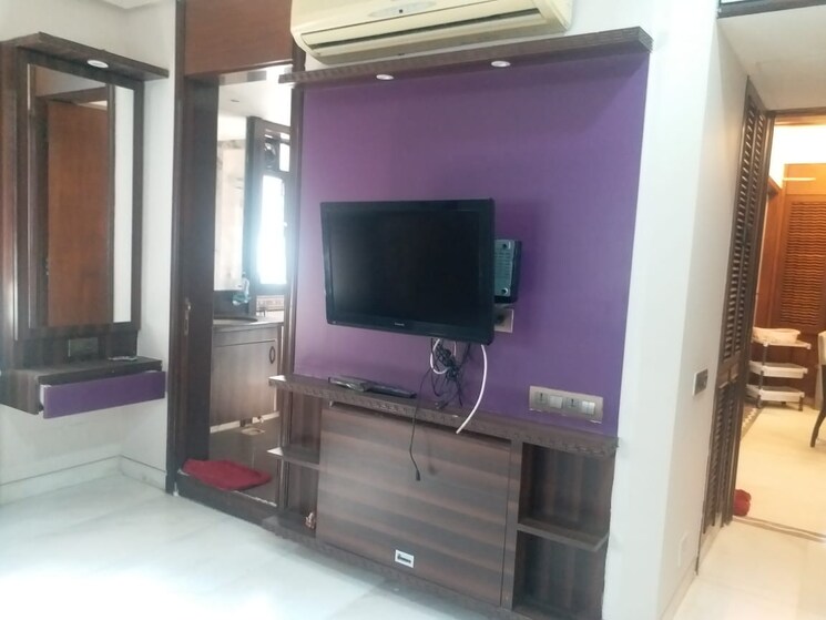 Bedroom, dadar east 2 Bedroom 1000 Sq.Ft. Apartment In Dadar East Mumbai 9398287