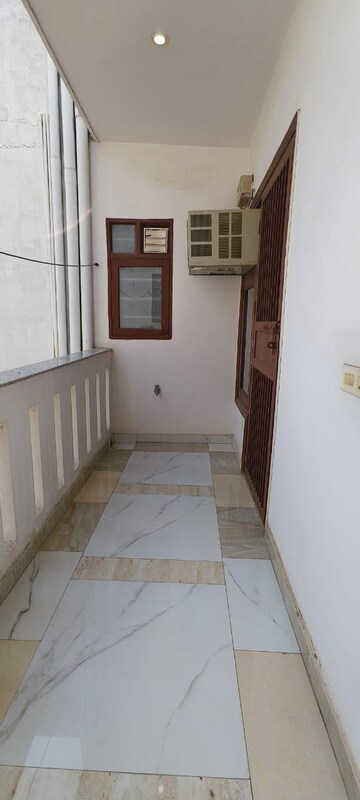 Balcony in 3 BHK Builder Floor at Sushant Lok 2, Sector 57 – for Rent