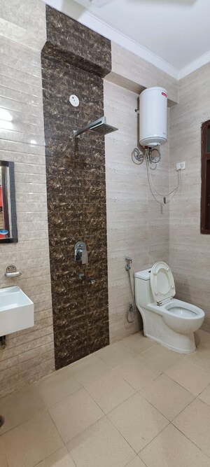 Bathroom in 3 BHK Builder Floor at Sushant Lok 2, Sector 57 – for Rent
