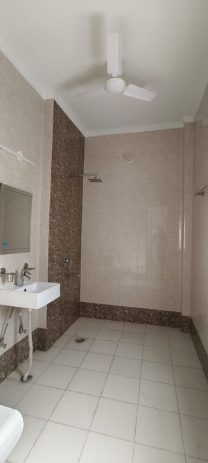 Bathroom in 3 BHK Builder Floor at Sushant Lok 2, Sector 57 – for Rent