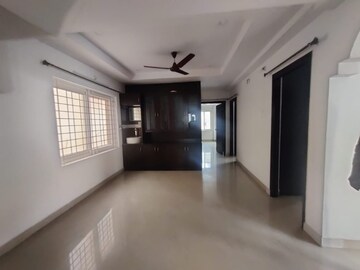 Room in 3 BHK Apartment at Jayabheri The Summit, Narsingi – for Rent