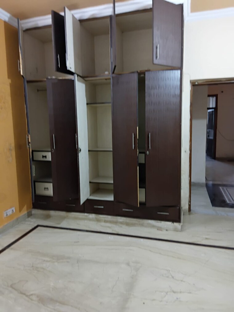 undefined, vasundhara sector 10 2 Bedroom 1610 Sq.Ft. Builder Floor In Vasundhara Sector 10 Ghaziabad 9398372