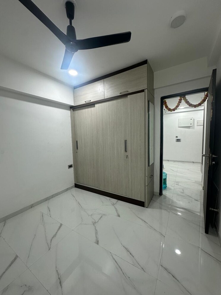 Room, jp-eminence 2 Bedroom 577 Sq.Ft. Apartment In Andheri West Mumbai 9398385