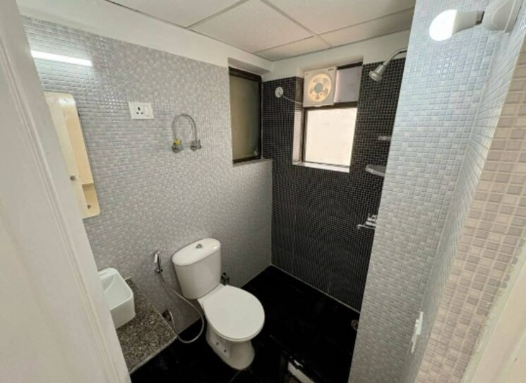 Master Bedroom, rg-luxury-homes 2 Bedroom 1342 Sq.Ft. Apartment In Sector 16b Greater Noida Greater Noida 9398432