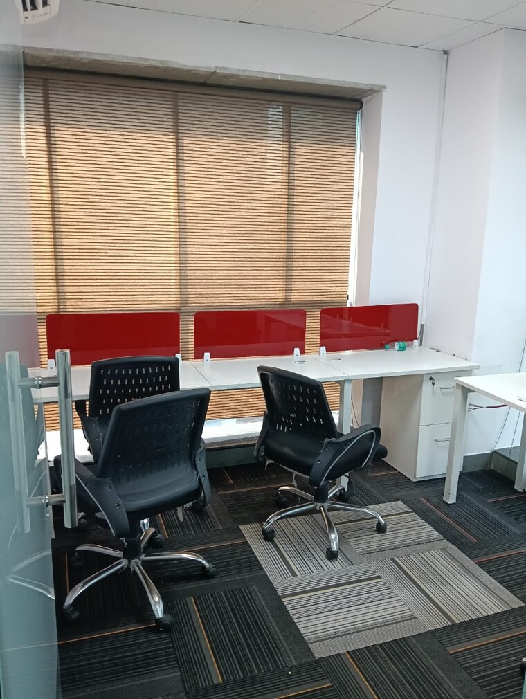 Team Area, sector 1 Commercial Office Space 206 Sq.Ft. In Sector 1 Noida 9398434
