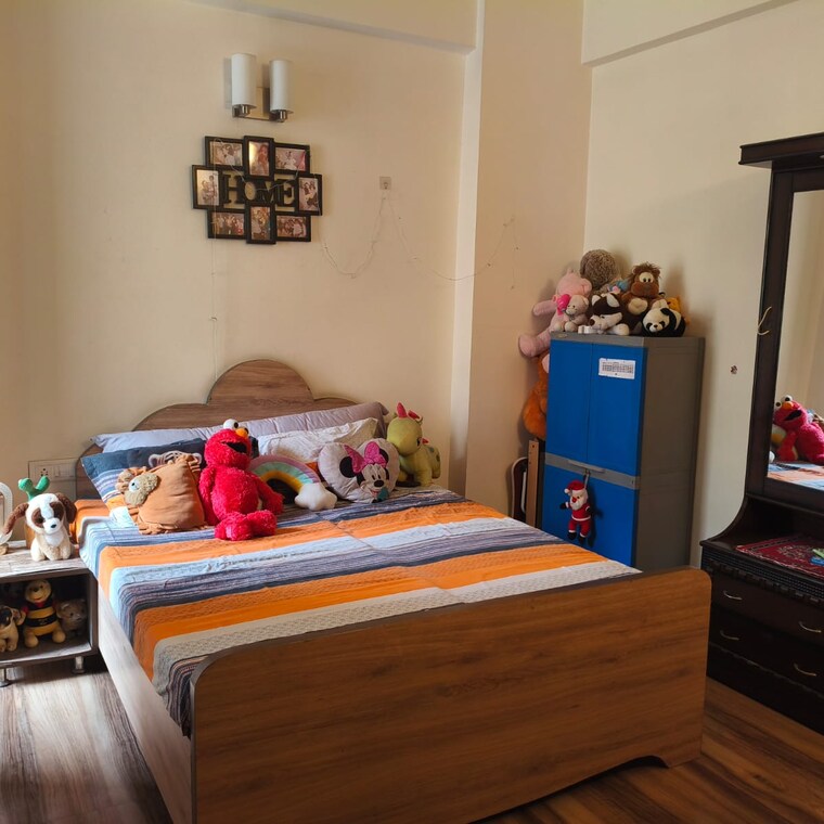 Bedroom, m-r-platinum-321 4 Bedroom 2400 Sq.Ft. Apartment In Sehani Khurd Ghaziabad 9398495