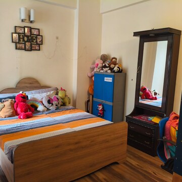 Bedroom in 4 BHK Apartment at M R Platinum 321, Sehani Khurd – for Sale