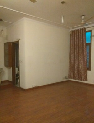 Bedroom in 4 BHK Builder Floor at New Rajinder Nagar – for Rent