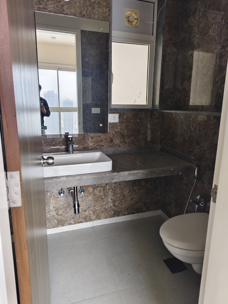 Attached Bathroom, lnt-crescent-bay-t4 3 Bedroom 1075 Sq.Ft. Apartment In Parel Mumbai 9398497