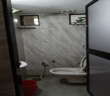 Bathroom in 2 BHK Apartment at Matunga East – for Rent