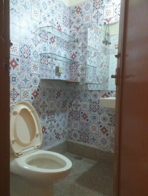 Bathroom in 4 BHK Builder Floor at New Rajinder Nagar – for Rent