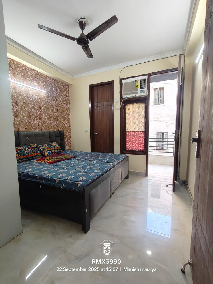 Bedroom, saket 2.5 Bedroom 850 Sq.Ft. Builder Floor In Saket Delhi 9398668