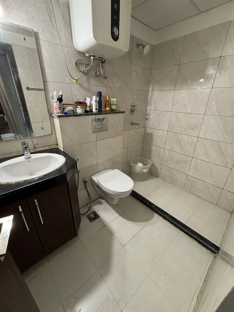 Bathroom, bptp-terra 2.5 Bedroom 1353 Sq.Ft. Builder Floor In Sector 37d Gurgaon 9399047
