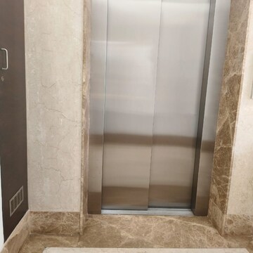 Building Lobby in 1 BHK Apartment at Benson Apartments, Benson Town – for Rent