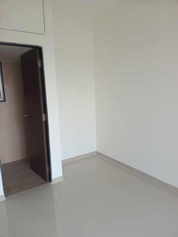 Furnished Amenities in 1 BHK Apartment at JP North Aviva, Mira Road – for Rent