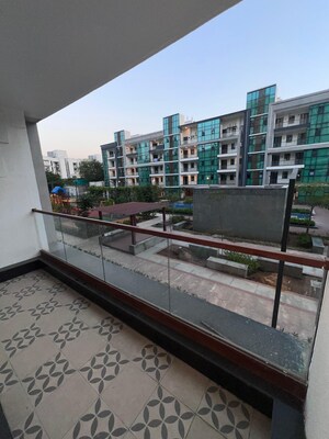 Balcony in 3 BHK Apartment at Signature Global City 63A, Sector 63a – for Rent