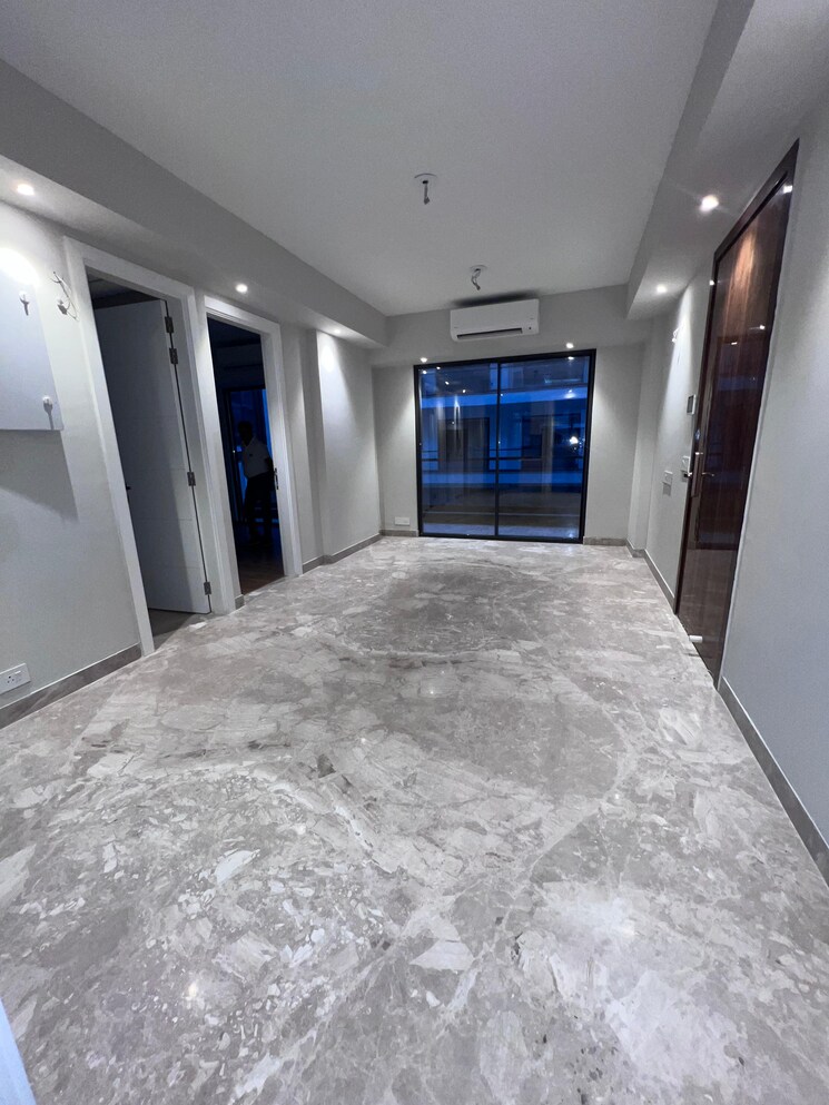 Room, signature-global-city-63a 3 Bedroom 1470 Sq.Ft. Apartment In Sector 63a Gurgaon 9398842